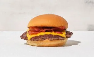 Single Bacon Cheeseburger